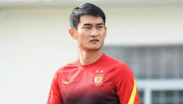 皇冠体育-泰山三线入强援彰显卫冕雄心 新赛季拼图还差两环